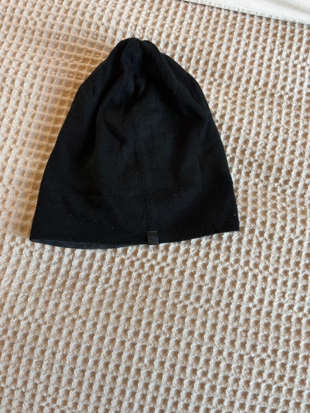 Lululemon Reversible Black Knit Beanie Hat